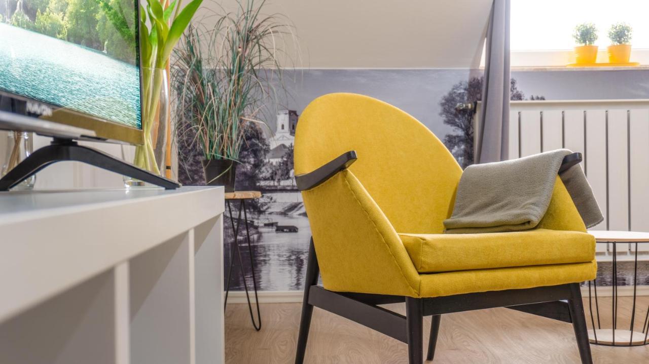 Luxury Studio 24 Gyor Luaran gambar