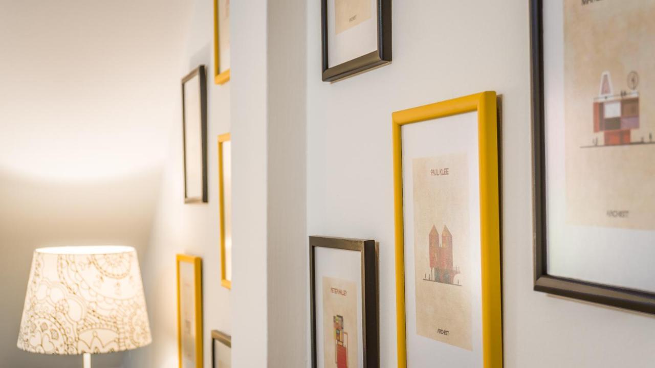 Luxury Studio 24 Gyor Luaran gambar