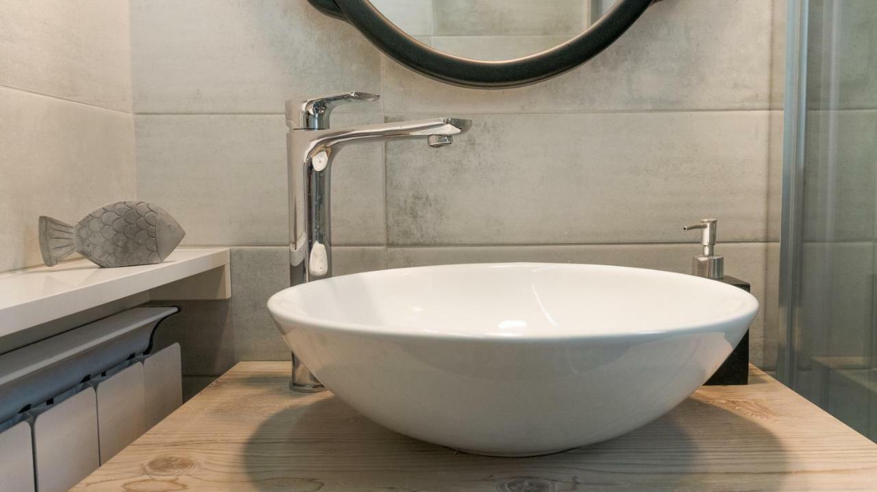 Luxury Studio 24 Gyor Luaran gambar