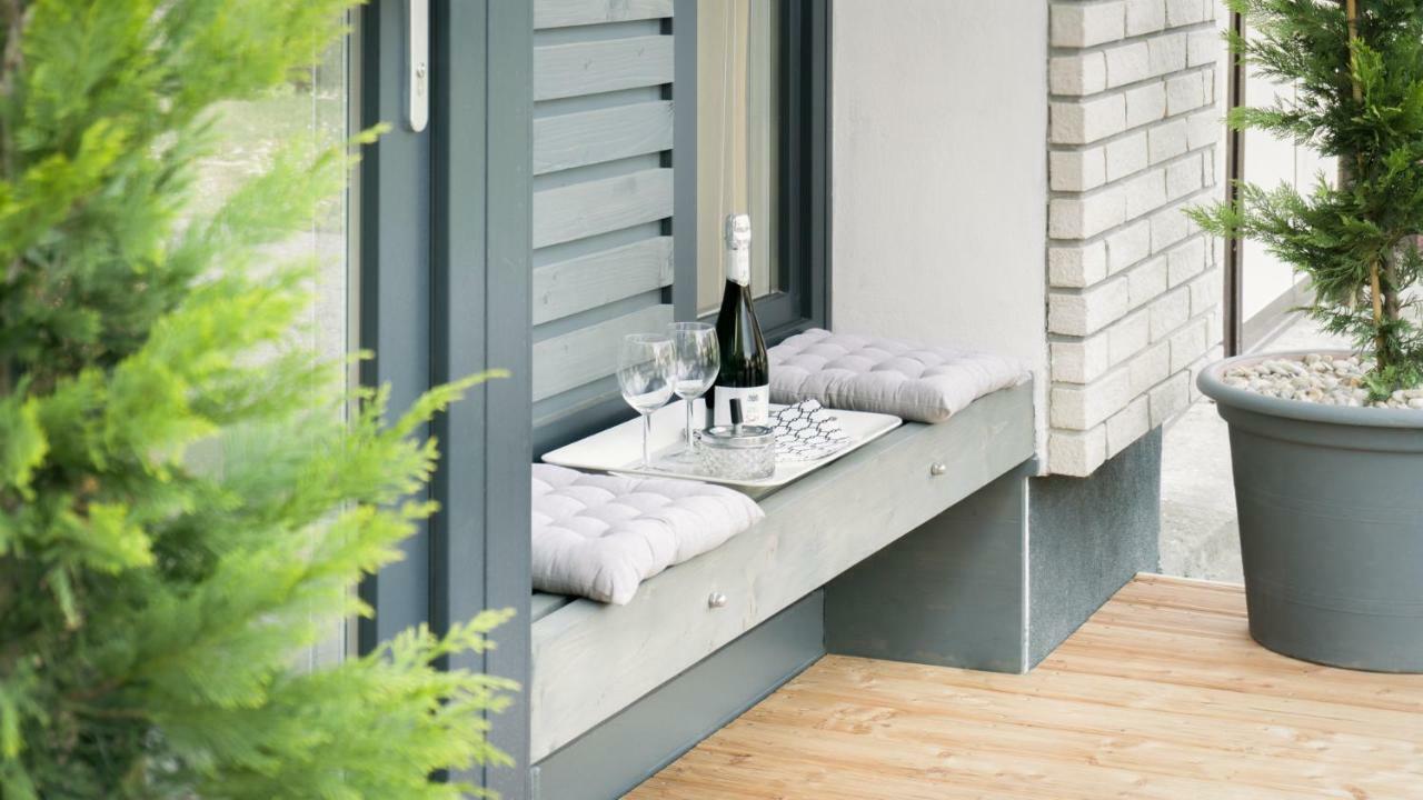 Luxury Studio 24 Gyor Luaran gambar