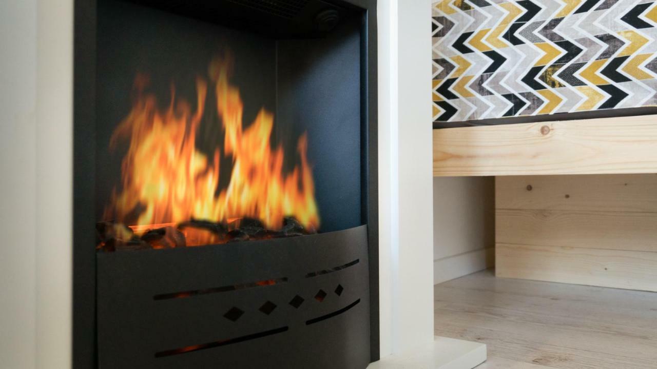 Luxury Studio 24 Gyor Luaran gambar